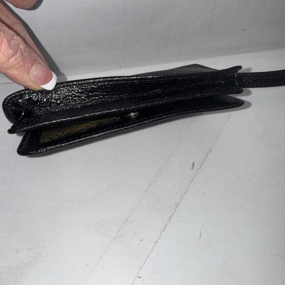 Vintage HOBO INTERNATIONAL Black Patent Leather Folding Wristlet Clutch Wallet - Picture 4 of 15